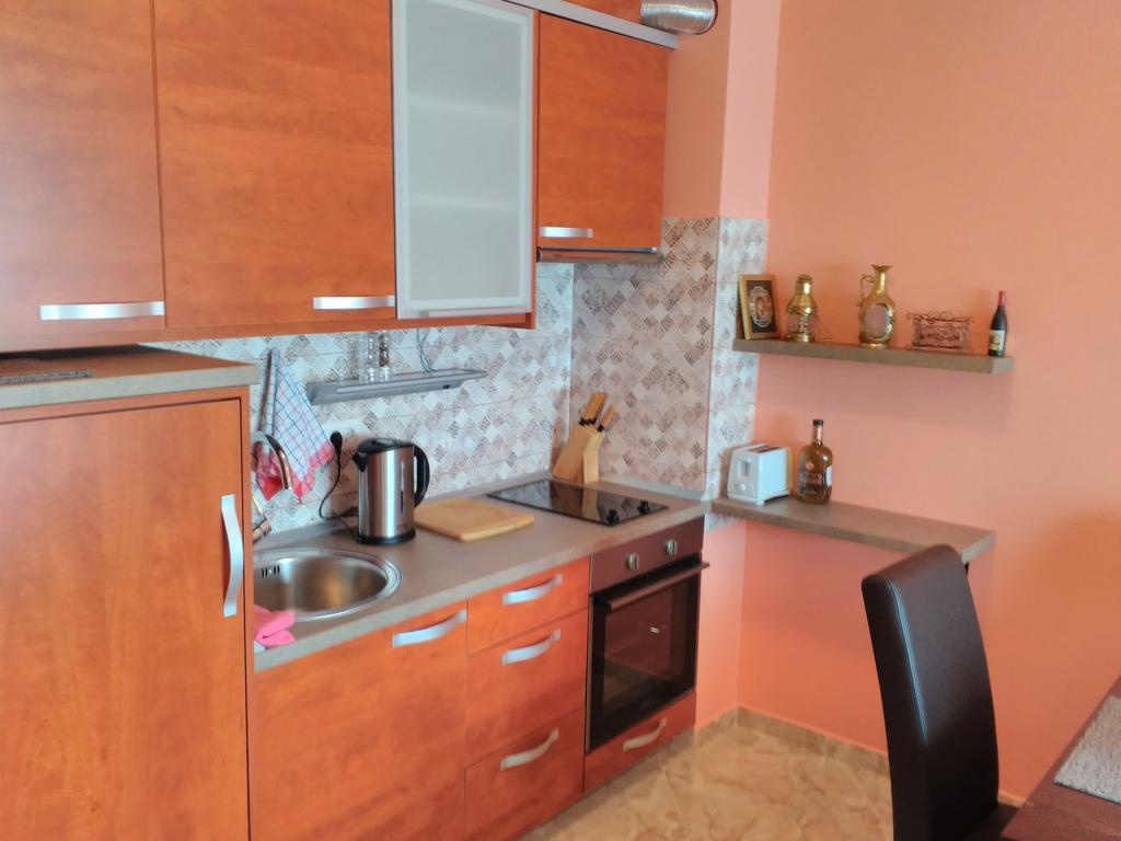 Apartment Sea Space Dobra Voda Exterior foto